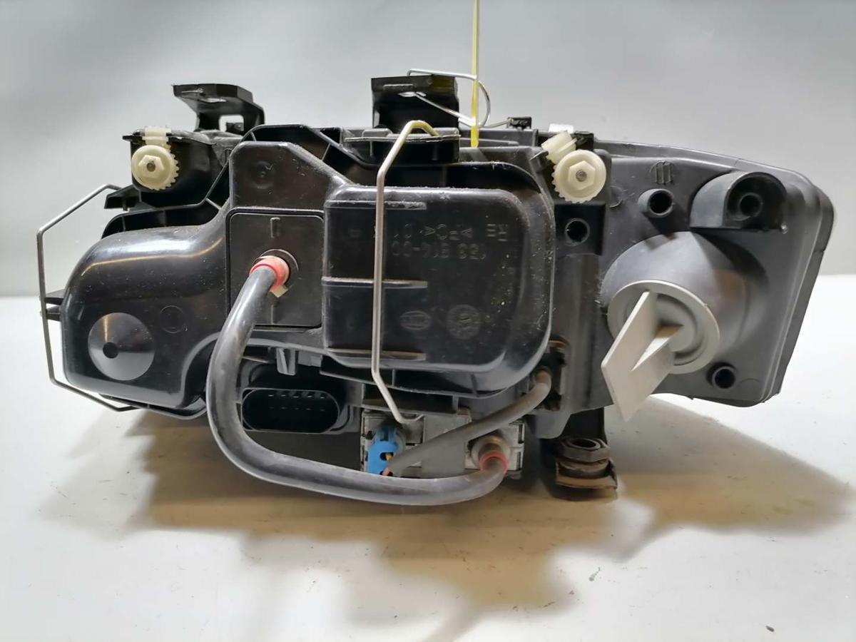 Audi A6 4B original Xenonscheinwerfer rechts Hella mit Steuergerät Facelift Bj.2001